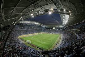 为什么球员在打击时要戴护腿